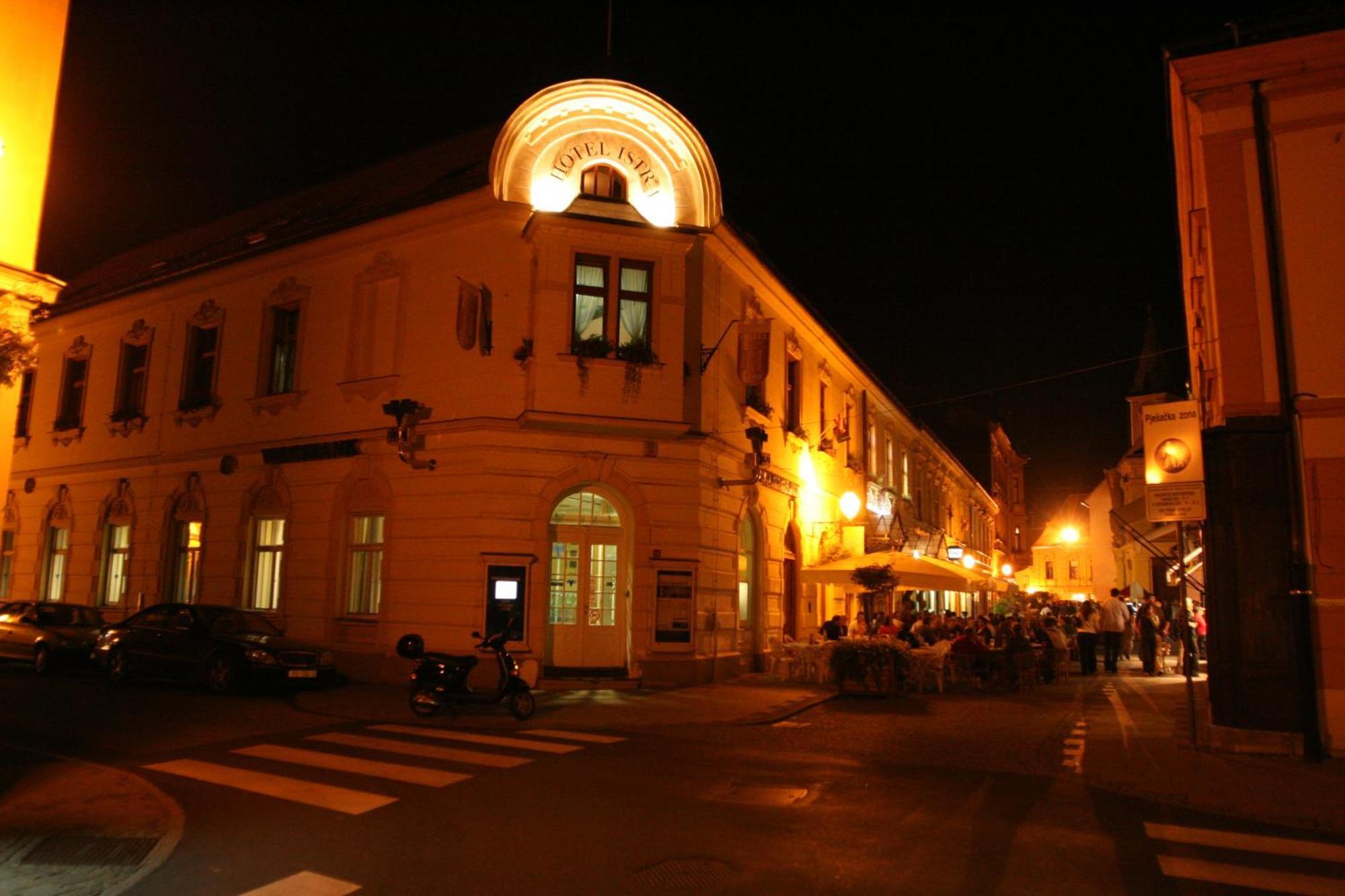 וואראז'דין Hotel Istra מראה חיצוני תמונה